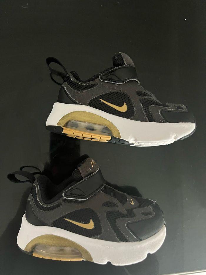 Nike bébé taille 22 - photo numéro 5