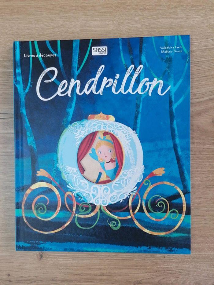 Livre cendrillon - photo numéro 1