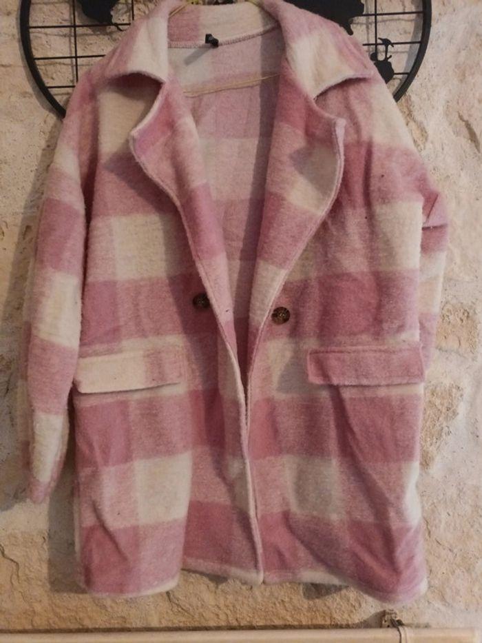 Veste chaude à carreaux rose et blanc