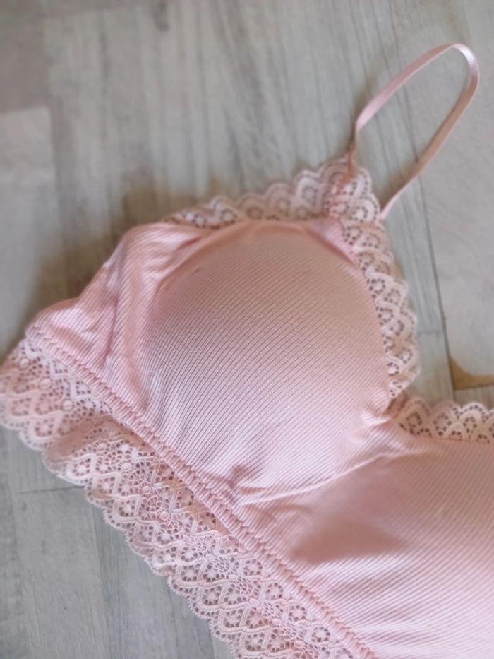 Brassière rose pale - photo numéro 3