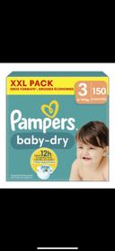 1 paquet de couches Pampers taille 3