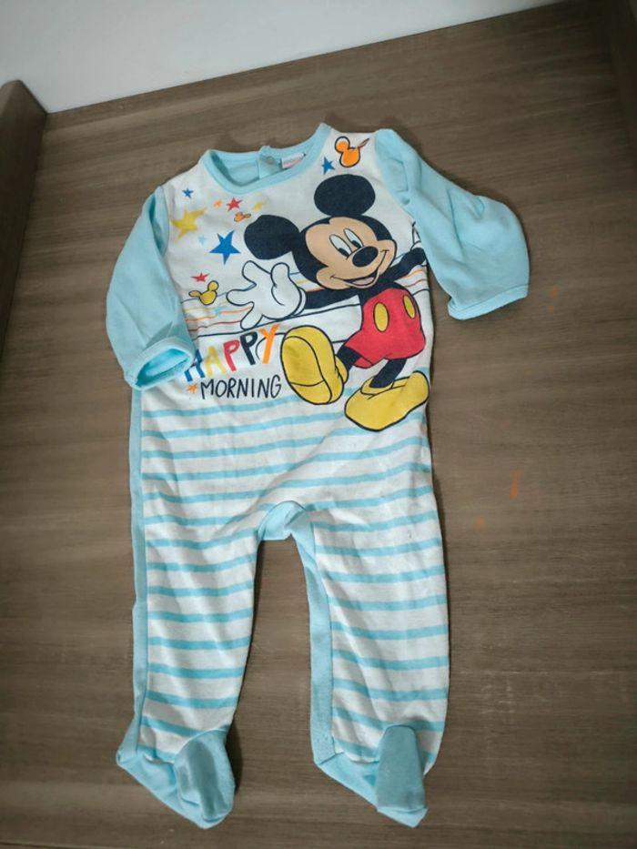 Pyjama 1 pièce Disney baby 3_6 mois - photo numéro 1