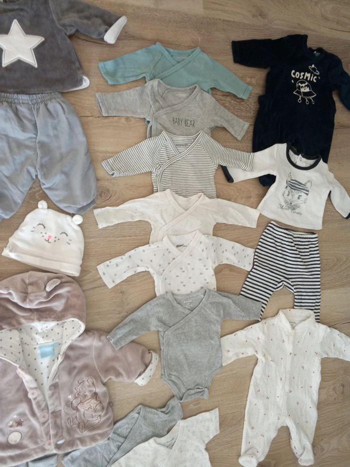 Lot vêtements bébé garçon 1 mois - photo numéro 5