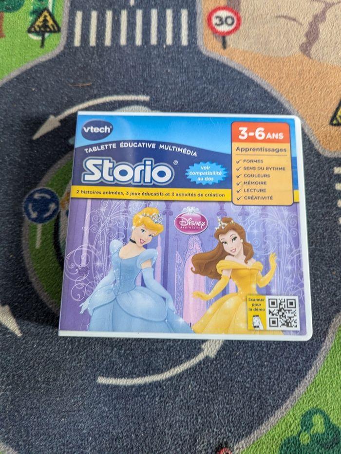 Jeu Storio les princesses Disney - photo numéro 1