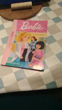 Livre  Barbie Infirmière