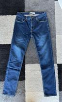 Jean slim taille 38