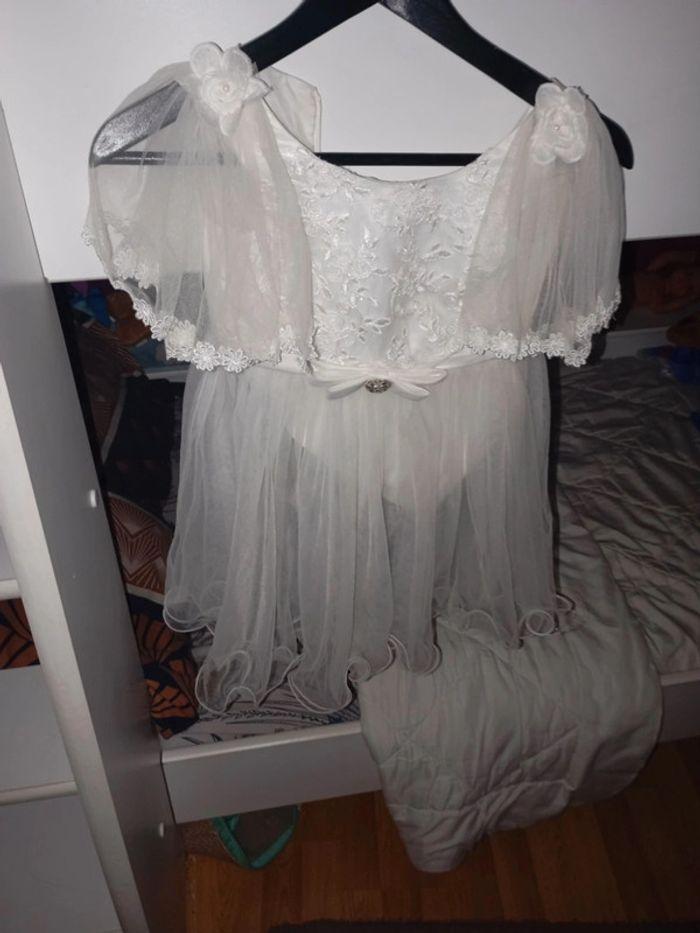 Robe blanche occasion 5ans