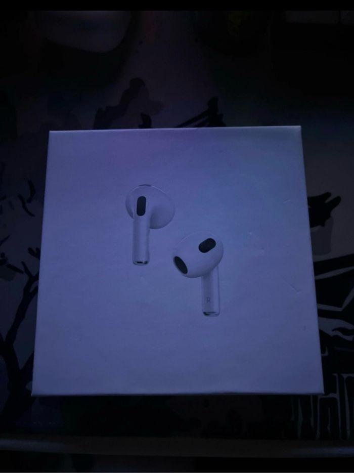 airpods 3 - photo numéro 1