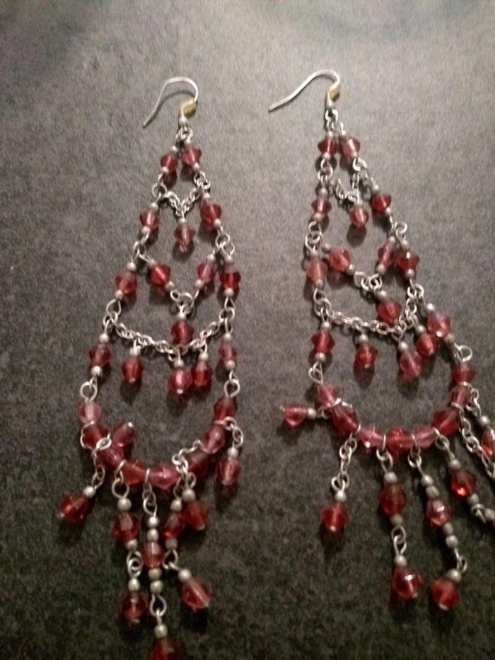 Boucles d'oreilles fantaisie pendantes rouges rose - photo numéro 2