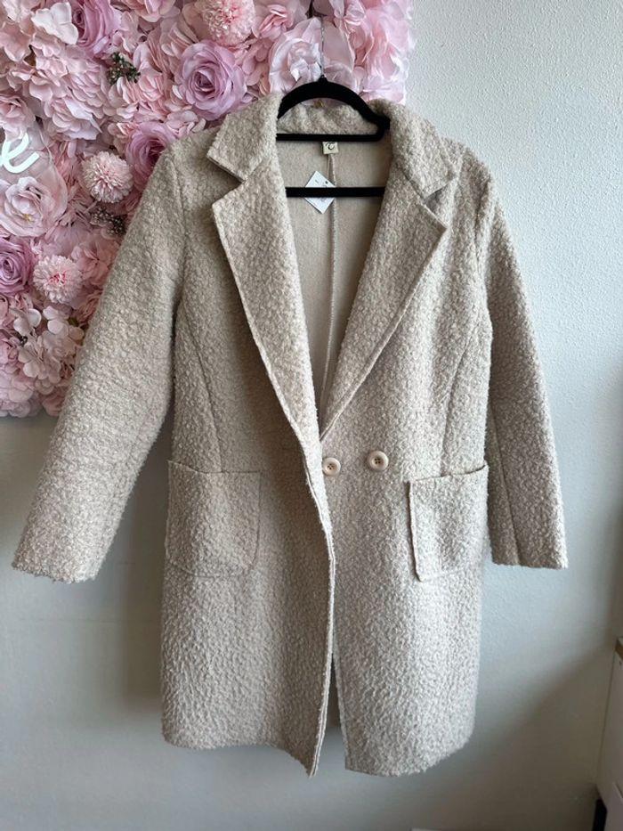 Manteau teddy, Fabriqué en Italie mi-long en bouclette crème, S/M - photo numéro 1