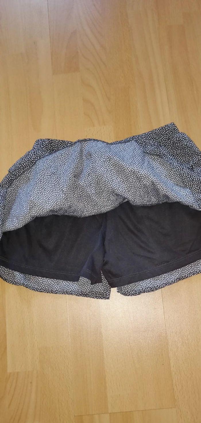 Jupe short 3 pommes 11-12 ans neuve - photo numéro 4