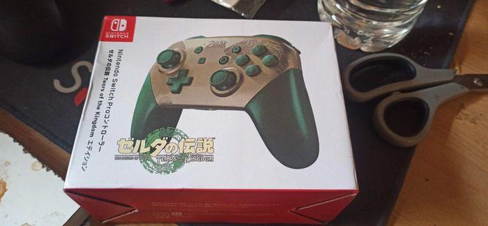 Manette Nintendo Switch pro - Zelda Tearz of the kingdom - Japon - photo numéro 1