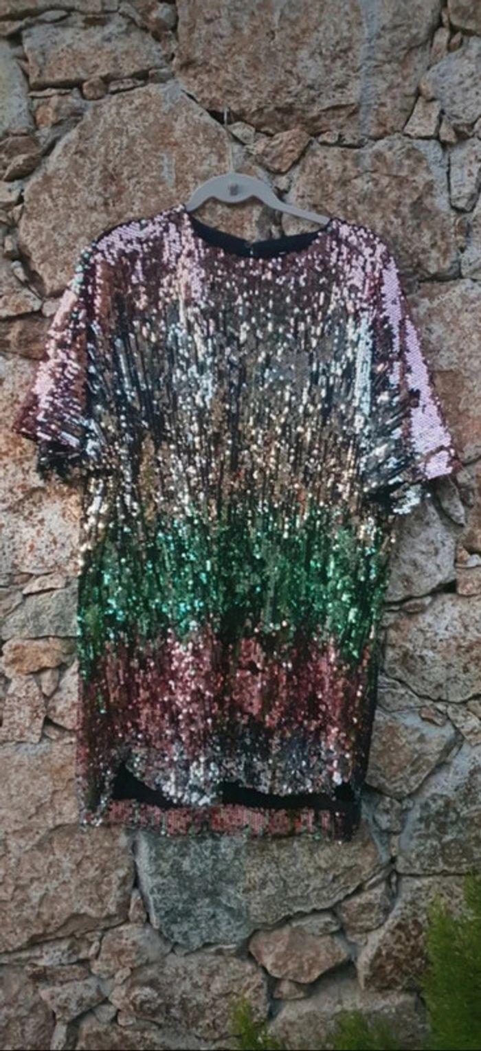 Robe à sequins - photo numéro 1