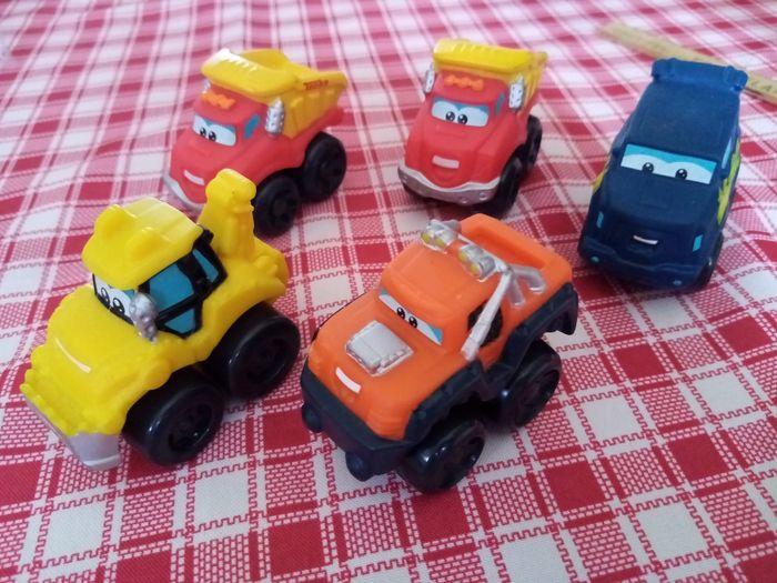 5 Petit voiture tonka