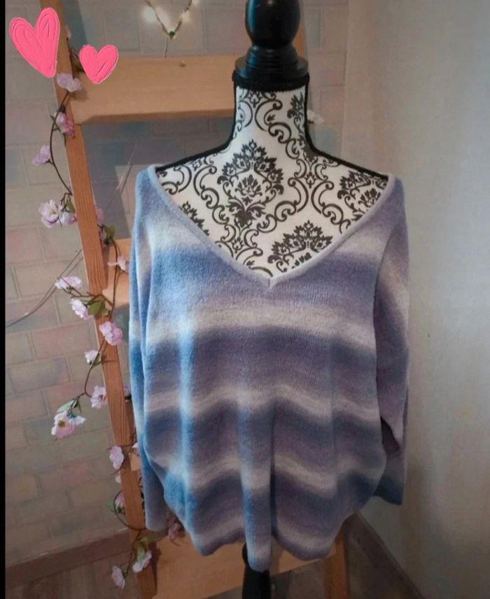 💕 jolie pull col en V femme TXL / 42 liberto 💕 - photo numéro 1