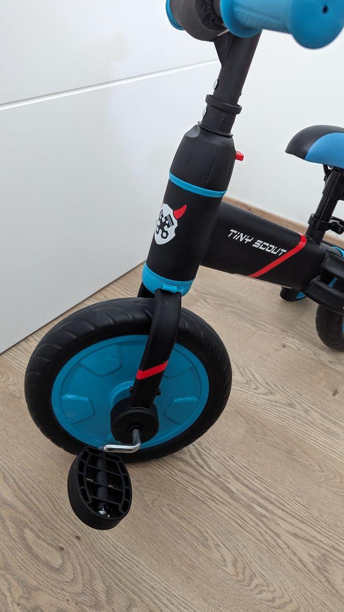 Vélo enfant réglable neuf jamais utilisé vends cause doublon - photo numéro 2