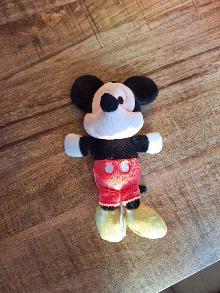 Peluche mickey - photo numéro 1