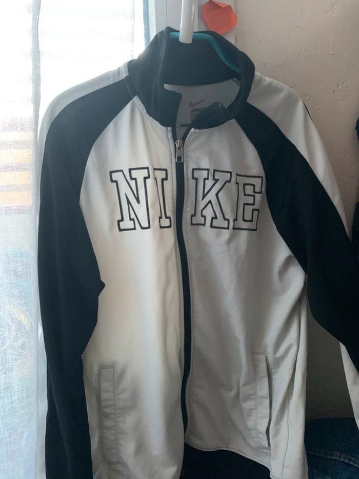 Veste Nike vintage - photo numéro 1