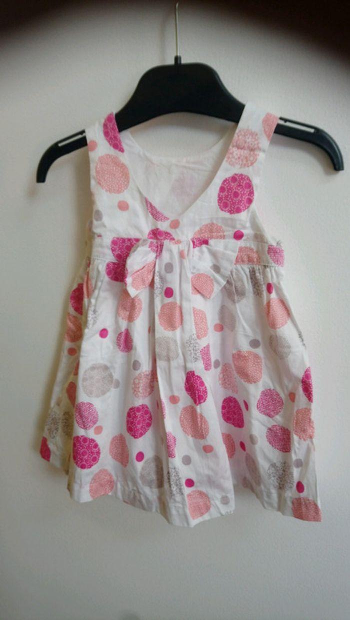 Robe👗 à pois taille 6mois bébé fille - photo numéro 1