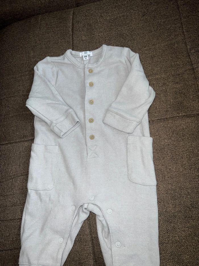 Lot 2 pyjamas blanc et gris 6M - photo numéro 4