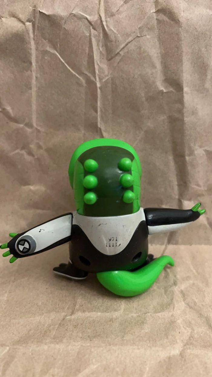 Bandai - 2007 rare figurine Ben 10 Upchuck Defender Alien Force 7cm - photo numéro 7