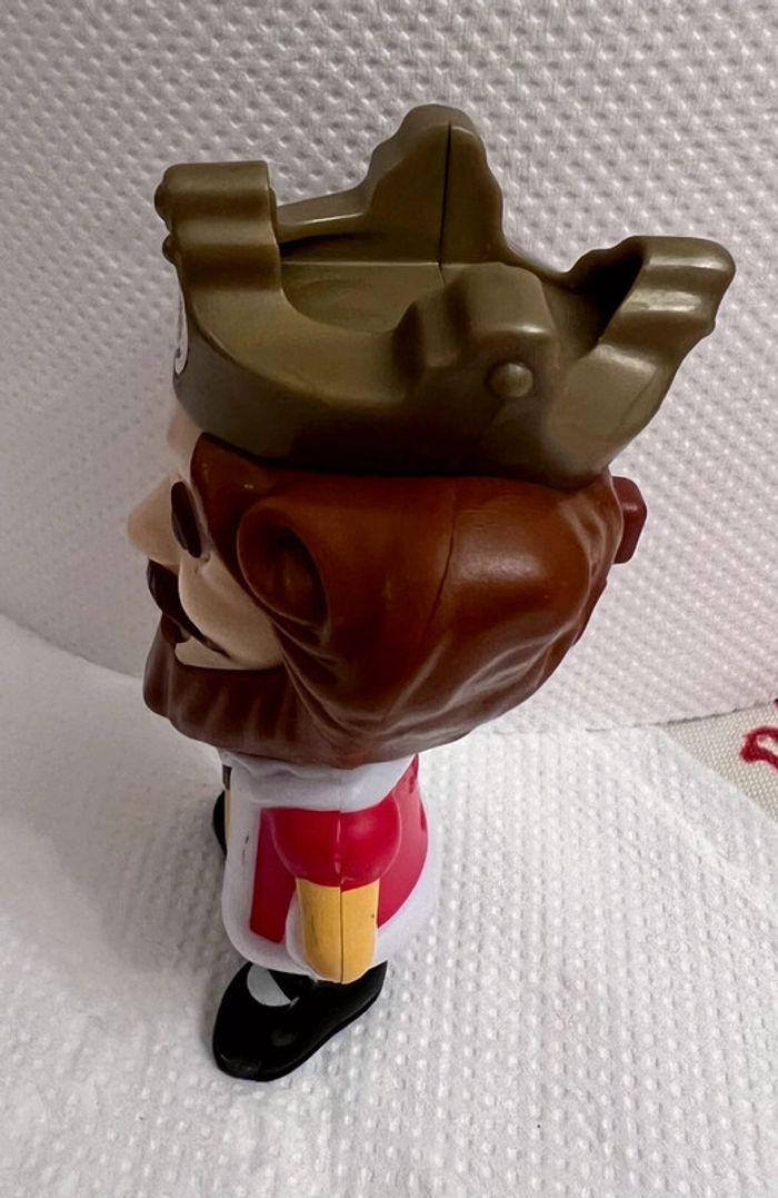 Burger King - 2019 - Feisty pets - figurine King - photo numéro 3