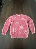 Pull fille taille 5 ans parfait état