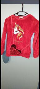 Pulls licorne sequins magique