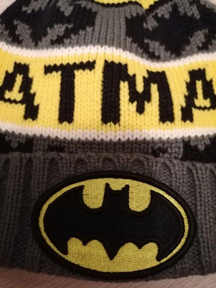 Bonnet hiver pompon Batman comme neuf - photo numéro 2