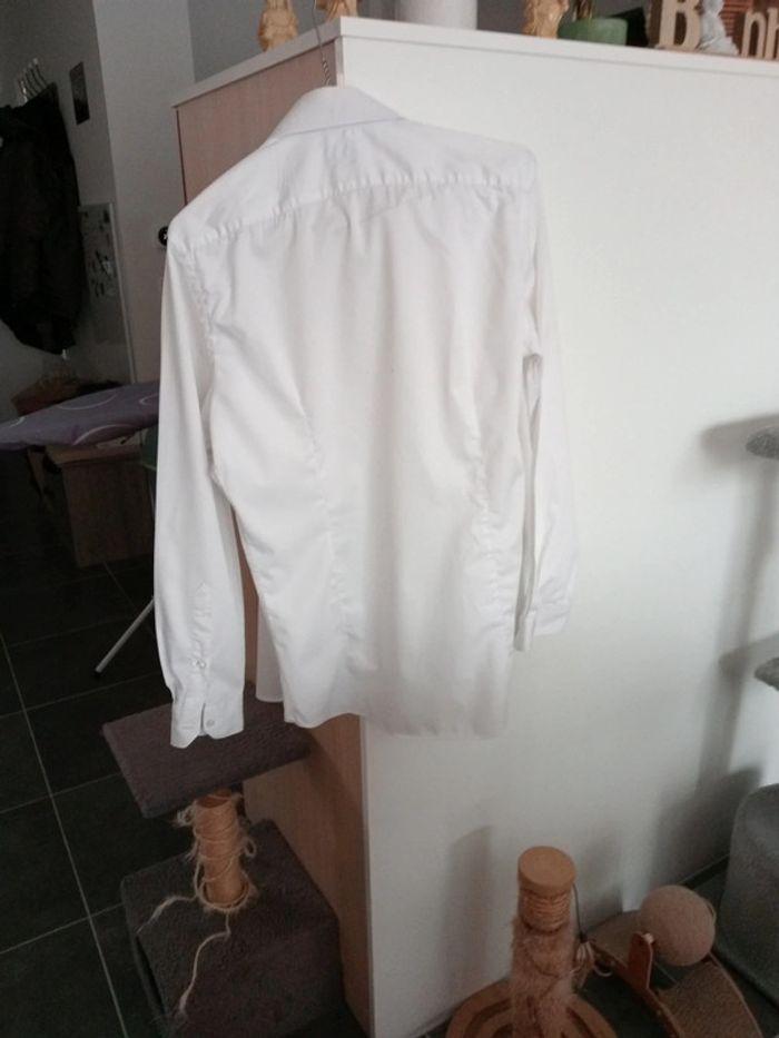 Chemise blanche slim tour de cou 39 - photo numéro 4