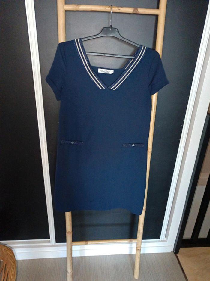 👗Robe fluide bleu marine avec encolure en V pailleté or 👗 - photo numéro 2