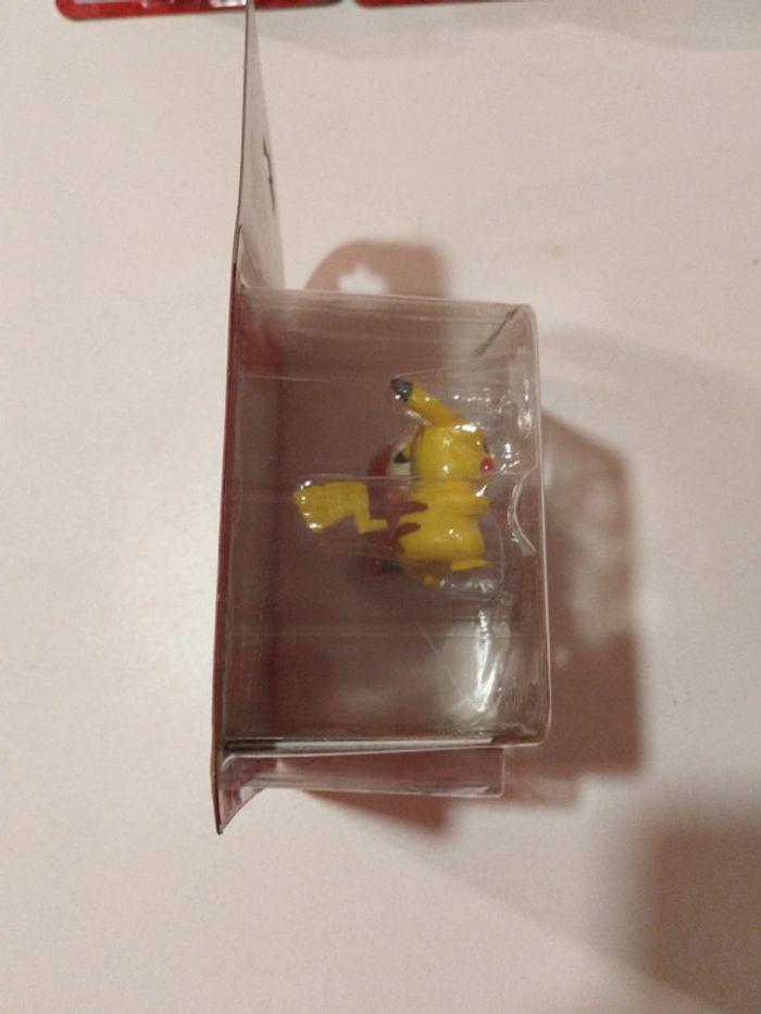 Pokémon - battle figure pack - Pikachu + chochodile - photo numéro 3