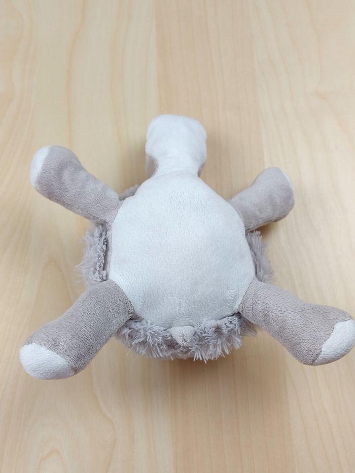 Peluche doudou tortue blanc gris BNP Paribas environ 22 cm - photo numéro 3