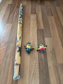 Lot poster minions et deux figurines