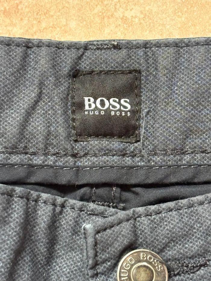 Jean Hugo Boss noir - photo numéro 3