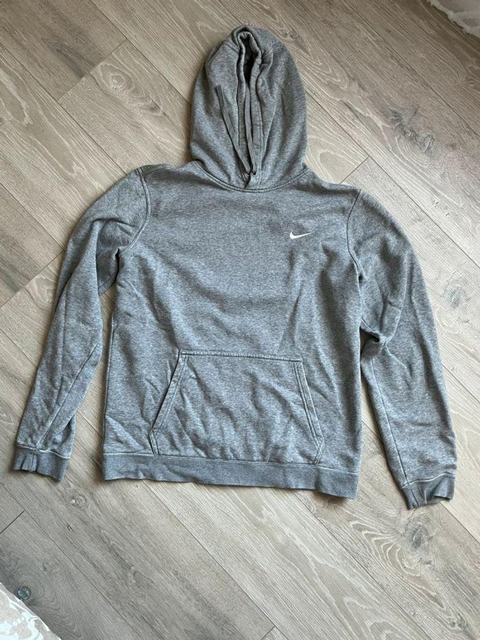 Sweat à capuche gris nike - photo numéro 1