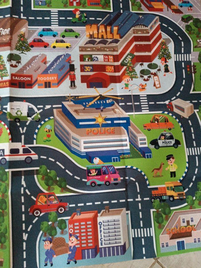 Tapis jeu circuit garage petite voiture miniature feutrine dream mat 120 x 80  small car - photo numéro 4