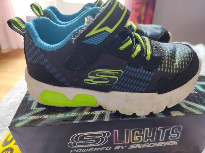 Skechers lights taille 23 - photo numéro 2