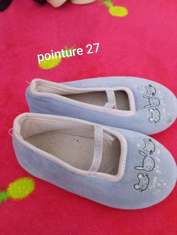 Chaussons taille 27 - photo numéro 1