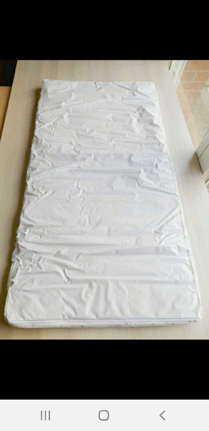 Matelas lit parapluie - photo numéro 2