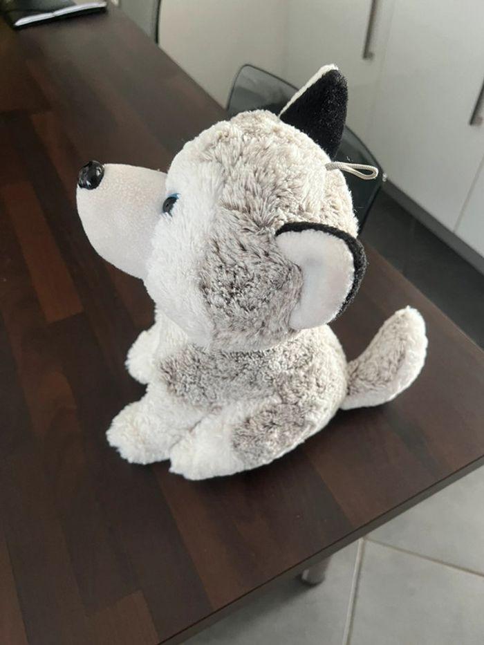 Peluche loup en parfait état - photo numéro 2