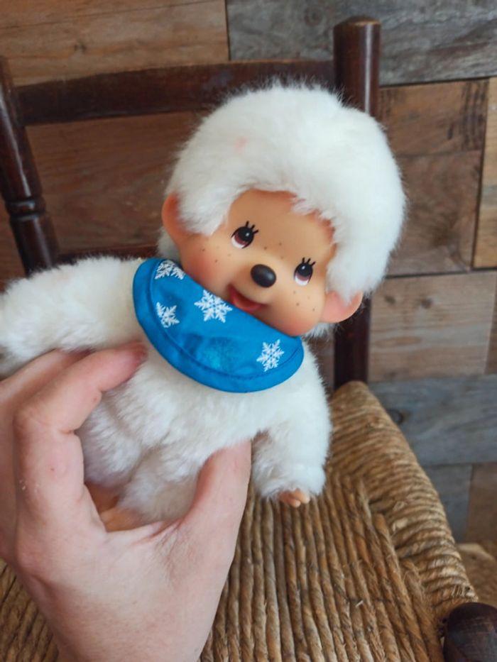 peluche kiki blanc bavoir neige tbe Monchhichi - photo numéro 6