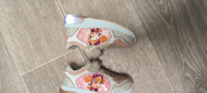 Sneakers paw patrol lumineux 24 - photo numéro 1