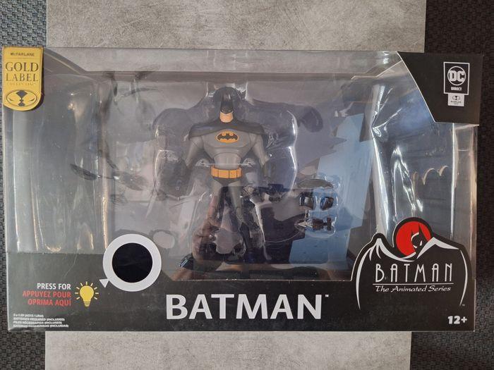 Figurine et décor Batman 30ème anniversaire The Animated Series neuf - photo numéro 1