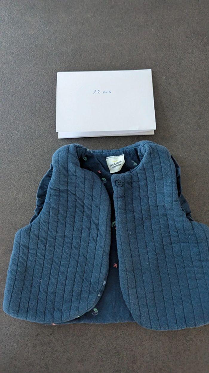 Gilet sans manches bébé fille