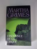 Livre "L'inconnue de la crique" Martha Grimes