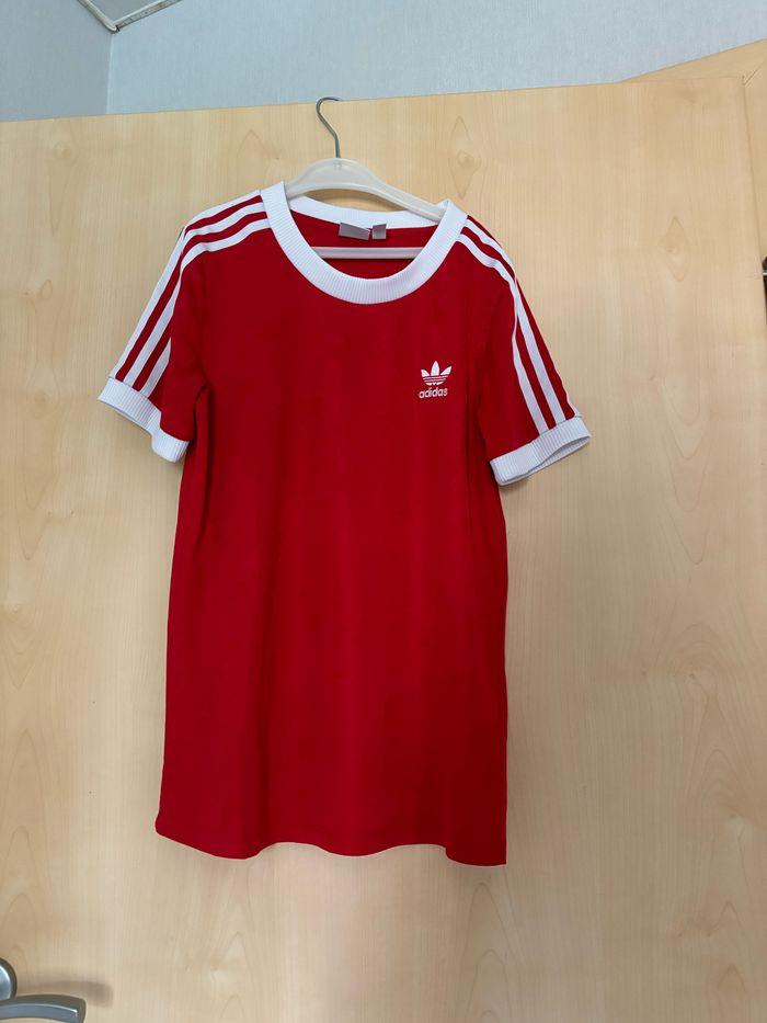 t-shirt adidas rouge femme - photo numéro 1