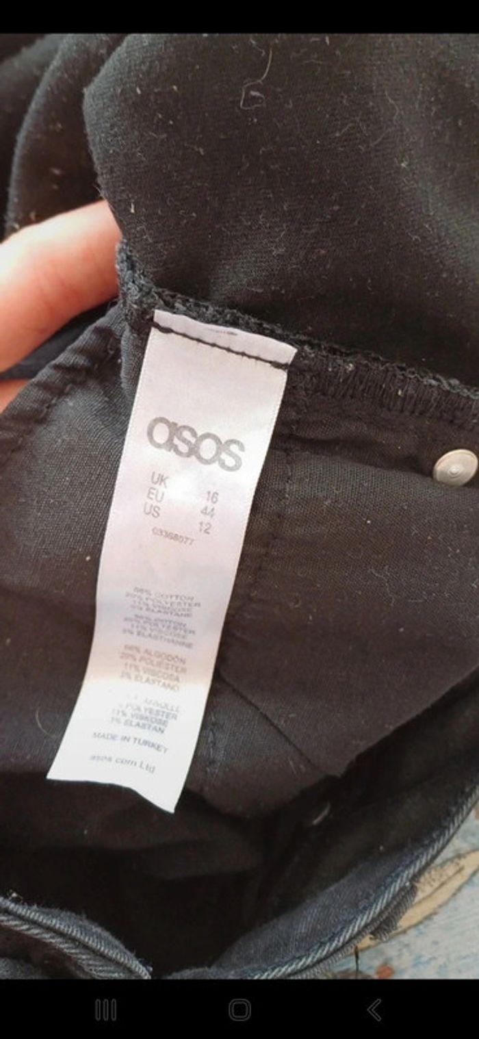 Jean troué asos 44 - photo numéro 4