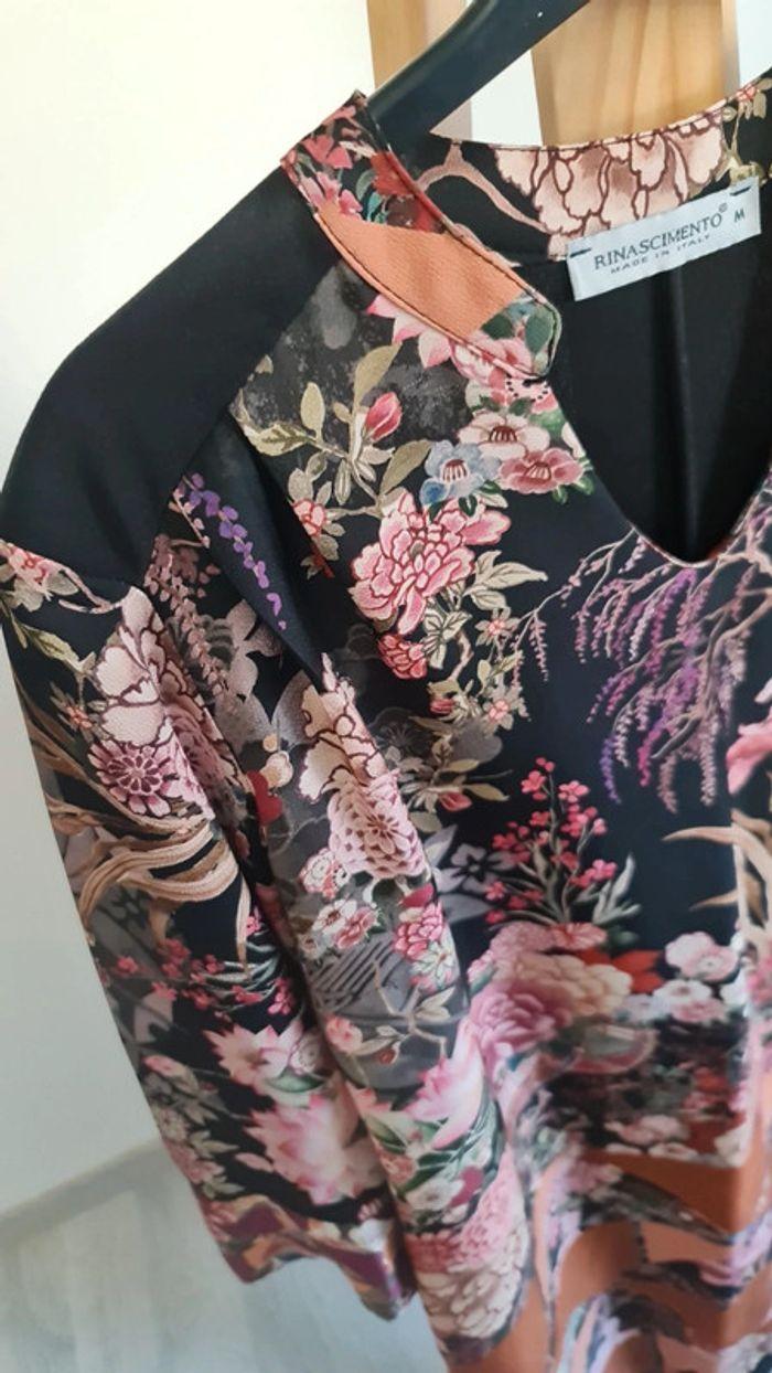 Robe Rinascimento à fleurs - photo numéro 2