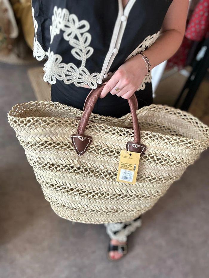 Sac panier en osier et paille tressée avec anses en cuir, neuf de fabrication artisanale - photo numéro 2